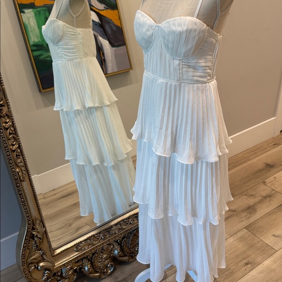 Cascading Crush White Tiered Bustier Midi Dress - Picture 6 of 8